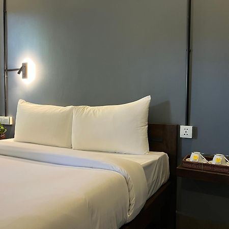 Banyan Tree Hostel كامبوت المظهر الخارجي الصورة