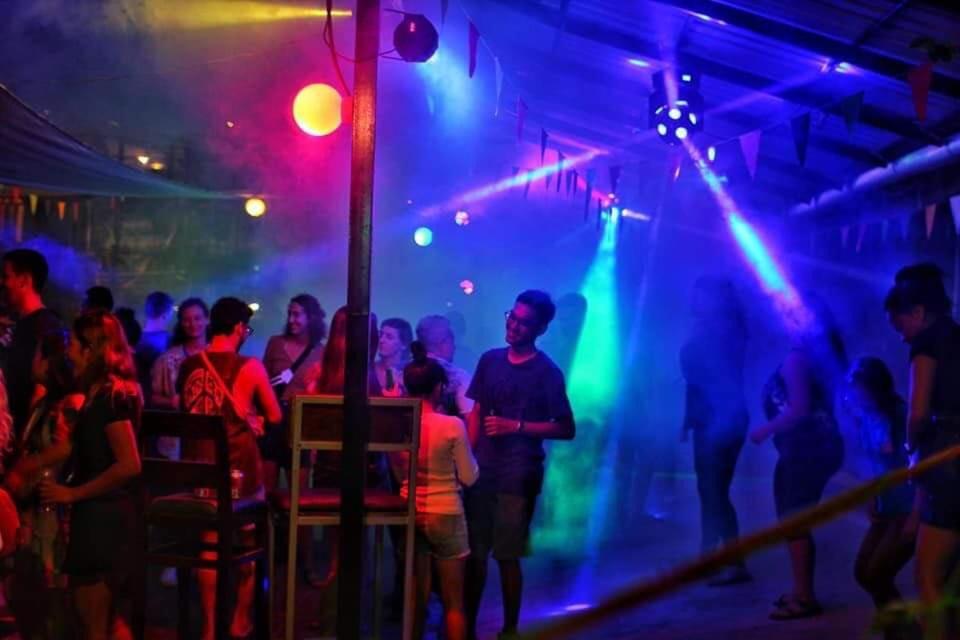 Banyan Tree Hostel كامبوت المظهر الخارجي الصورة