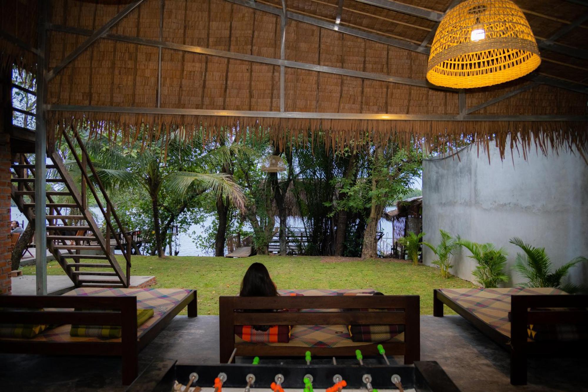 Banyan Tree Hostel كامبوت المظهر الخارجي الصورة