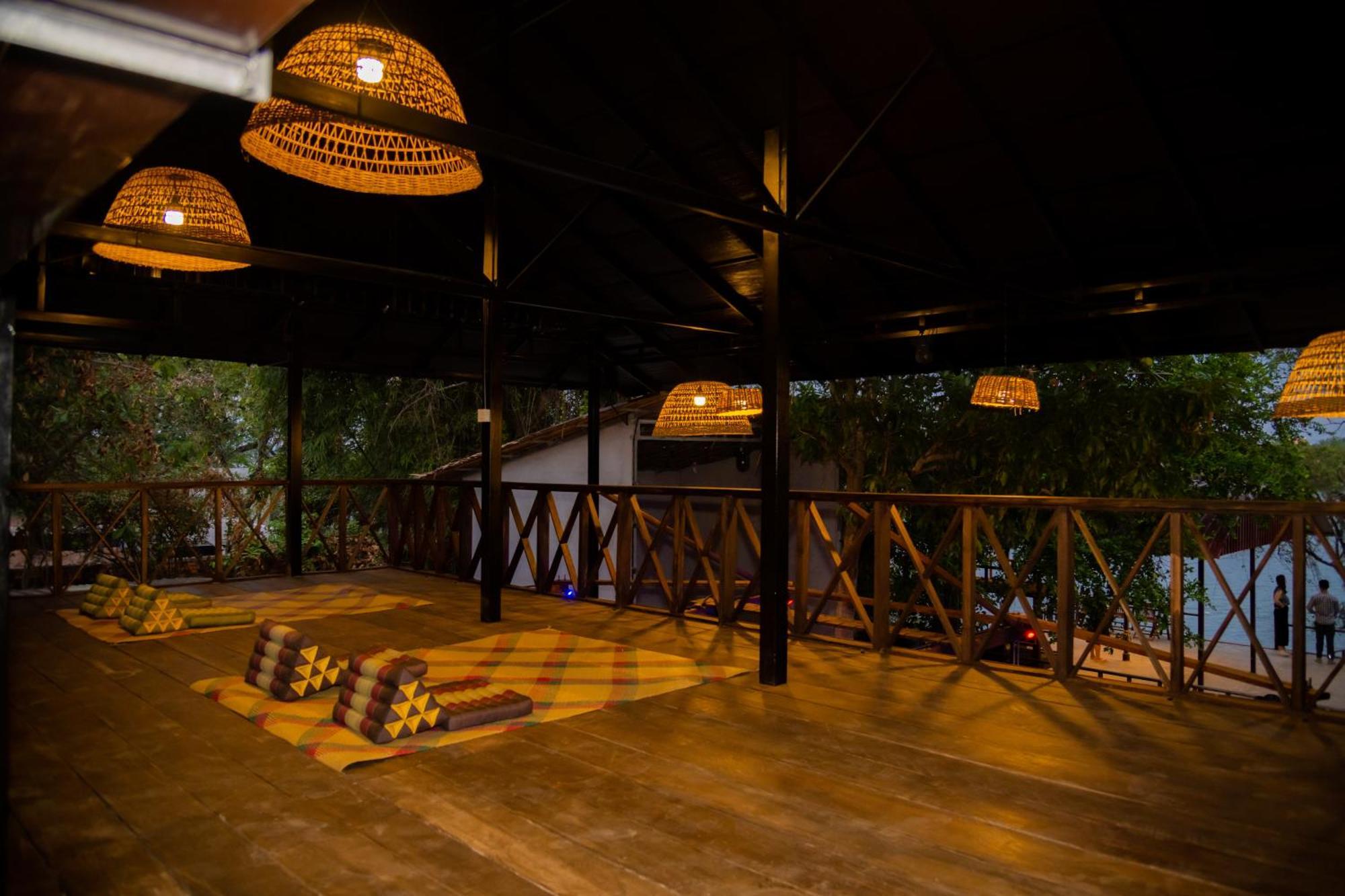 Banyan Tree Hostel كامبوت المظهر الخارجي الصورة