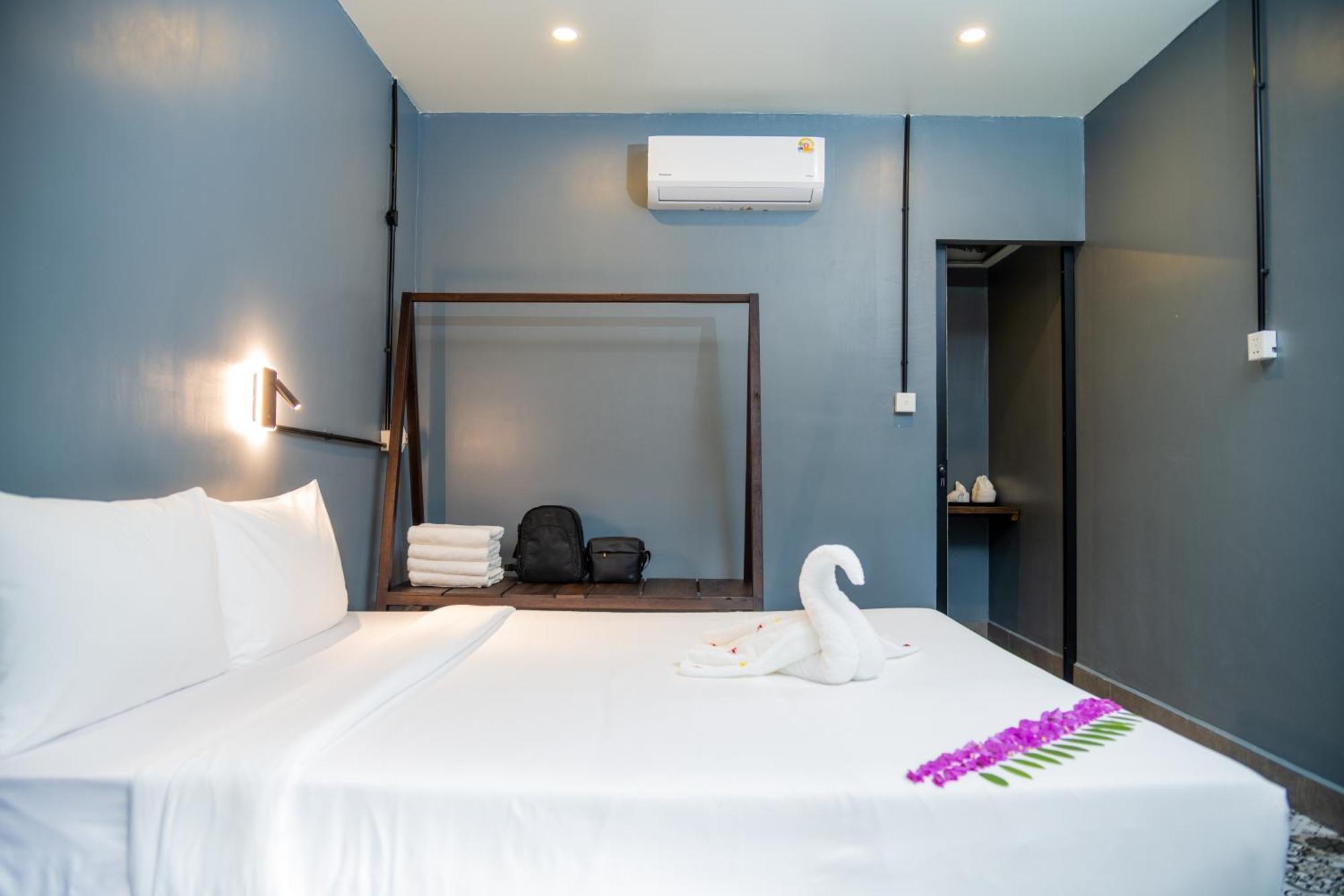 Banyan Tree Hostel كامبوت المظهر الخارجي الصورة