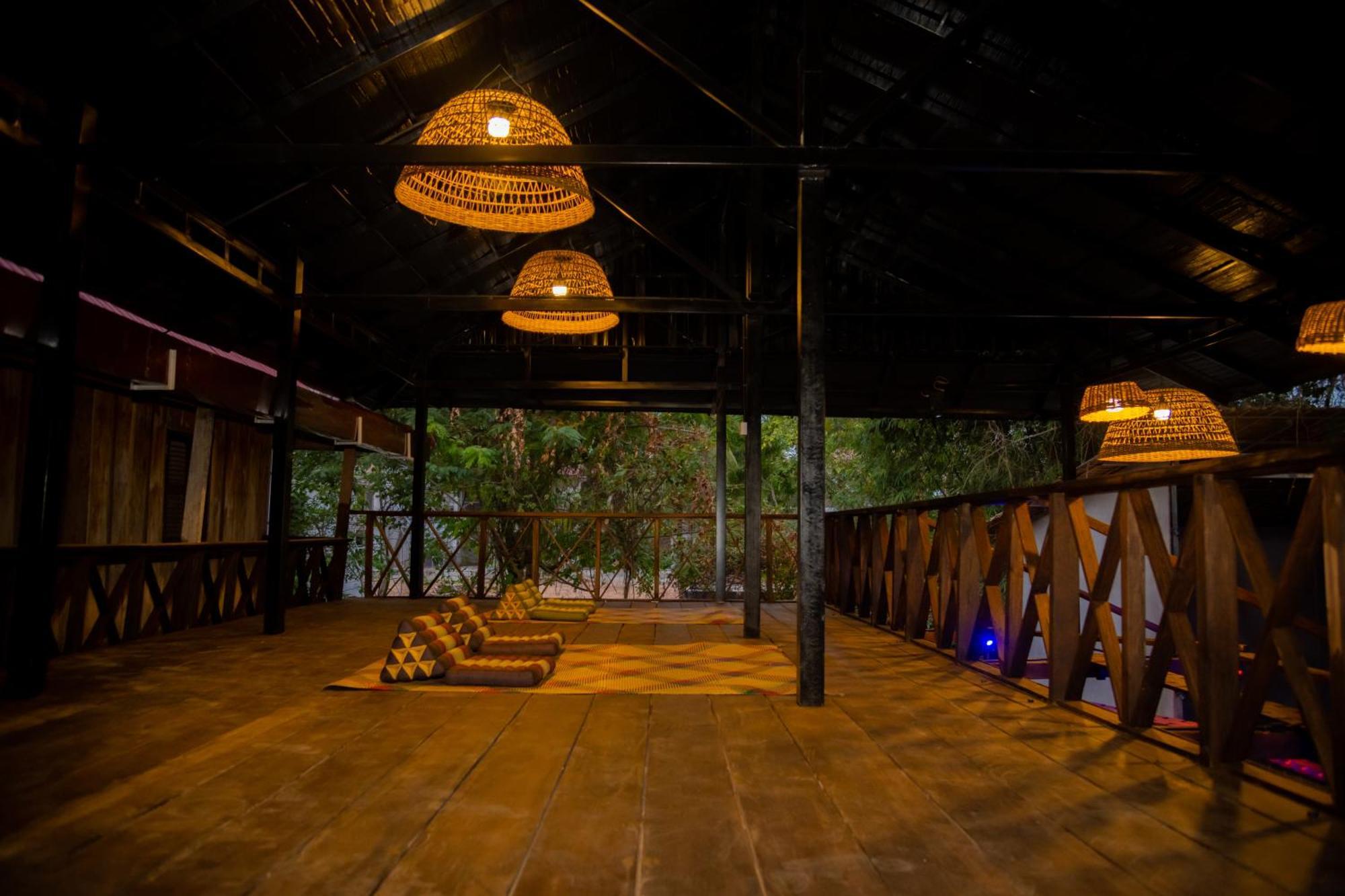 Banyan Tree Hostel كامبوت المظهر الخارجي الصورة
