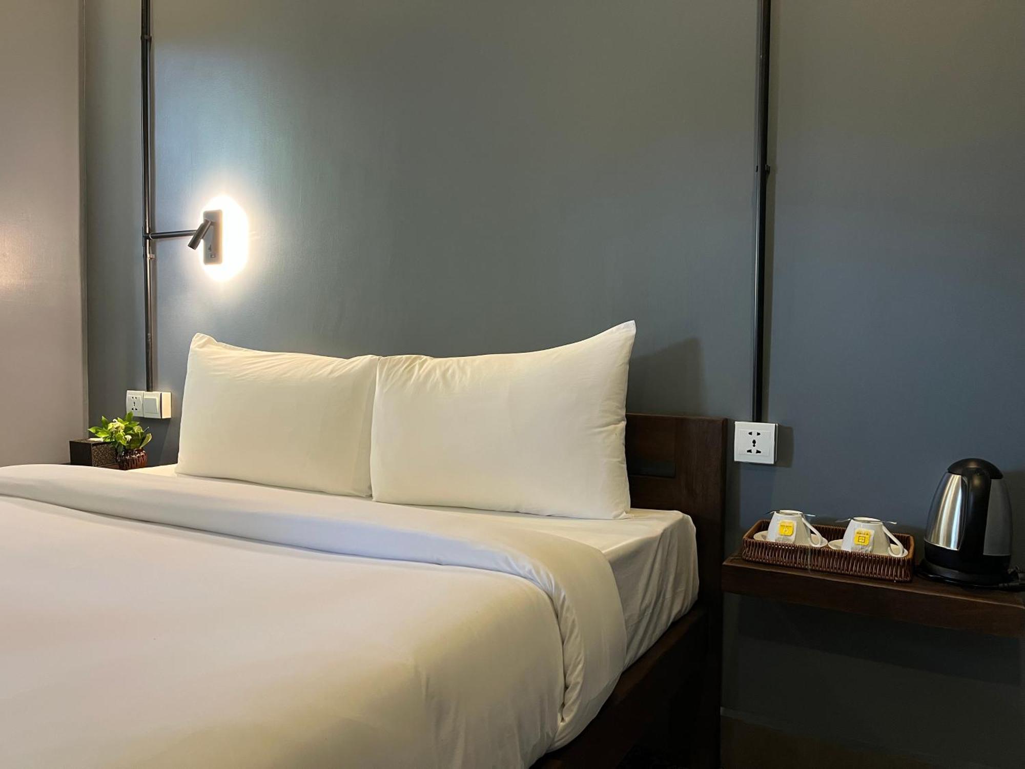 Banyan Tree Hostel كامبوت المظهر الخارجي الصورة
