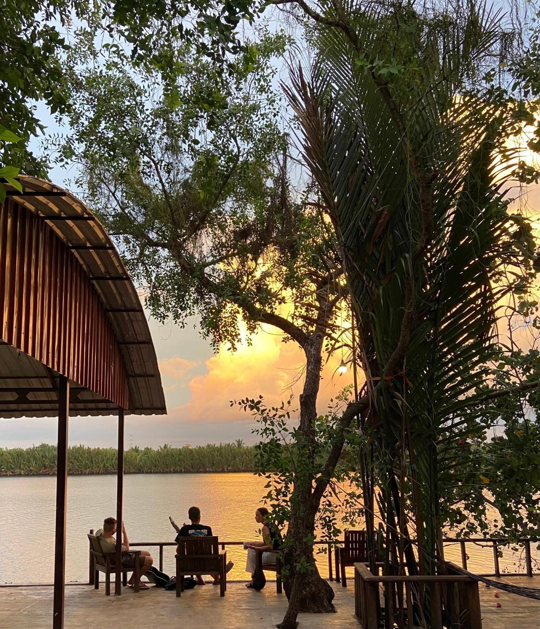 Banyan Tree Hostel كامبوت المظهر الخارجي الصورة